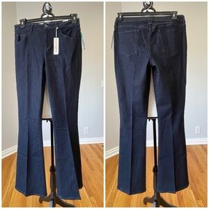Divine Rights of Denim Los Angeles new with tags size 32 casual jean flare wide